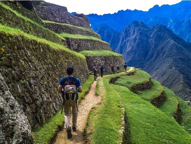 machu picchu backpacking tour